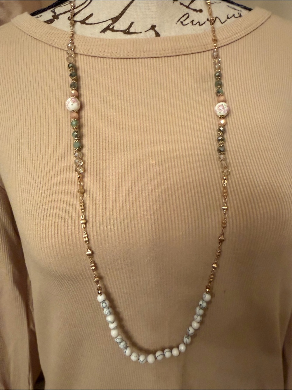 NWT Eva Celestine Beaded Long Necklace White Marble Pink Floral Gold Tone